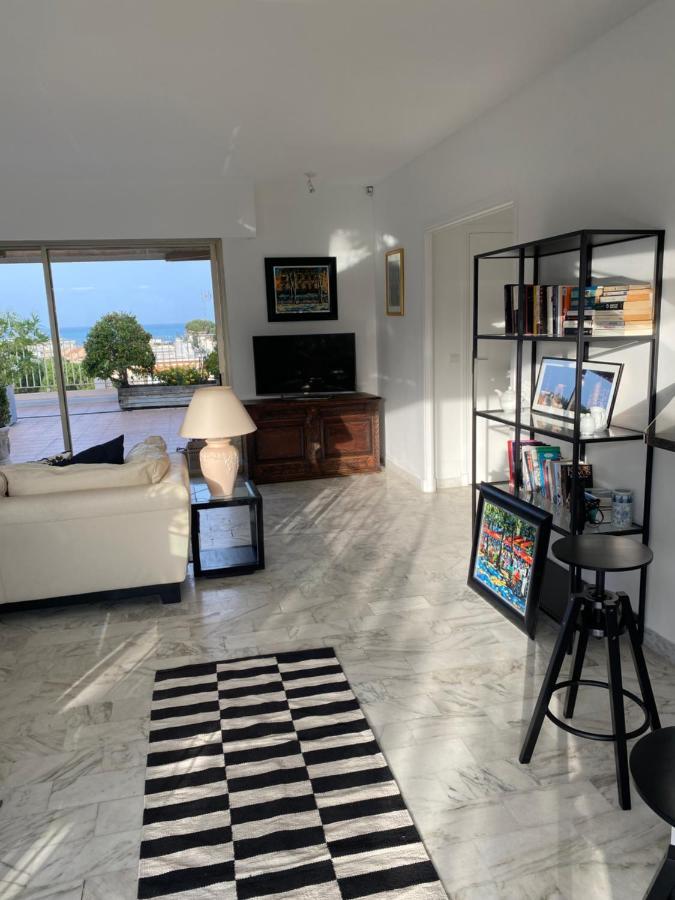 Panoramic Sea View Penthouse With Jacuzzi And 450 Sqm Terrace Appartement Antibes Buitenkant foto