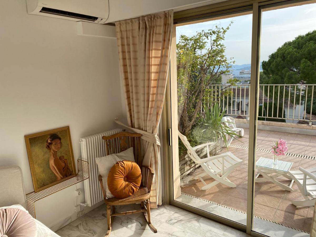 Panoramic Sea View Penthouse With Jacuzzi And 450 Sqm Terrace Appartement Antibes Buitenkant foto